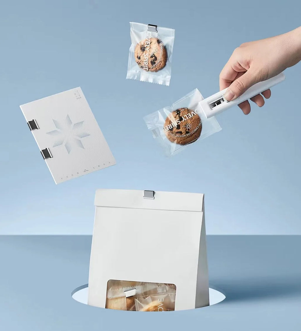 MIJIA Hand Paper Clipper With 168 Refills Metal pusher Stapler